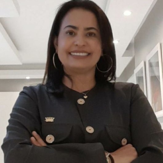 Xênia Roberta Cabral Horta