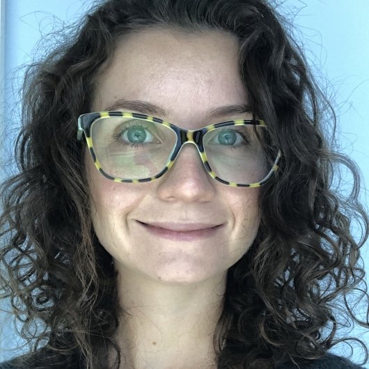 Dra. Marilia Queiroz