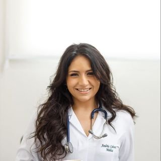 Dra. Andrea Colvara