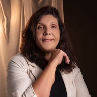 Prof. Silvia Lima