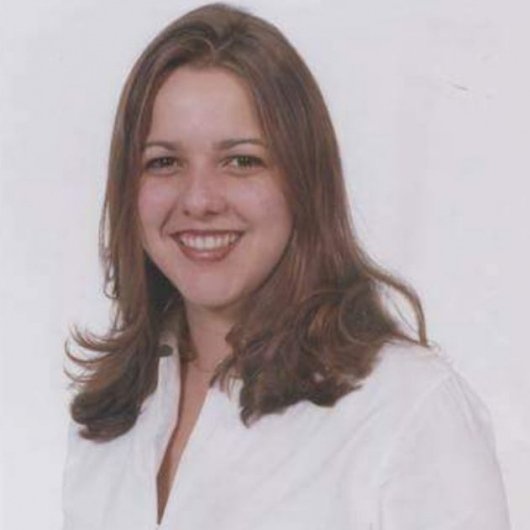 Dra. Renata de Almeida Palombo