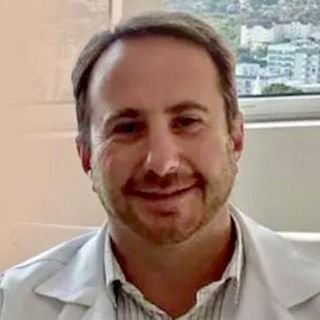 Dr. Cássio Gerhardt