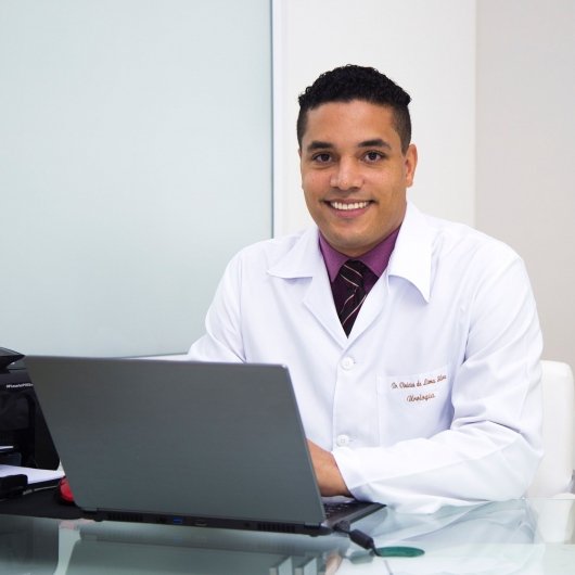 Dr. Vinicius de Lima Silva