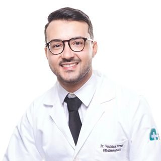 Dr. Vinícius Torres Bezerra