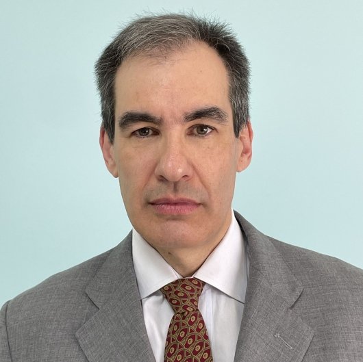 Dr. Eder Reis