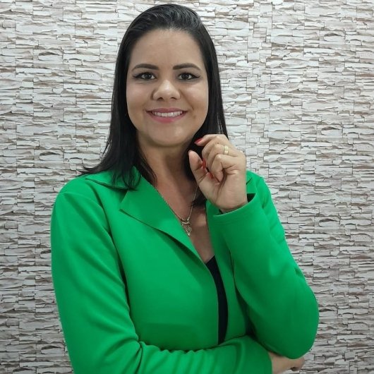 Elizangela Cabral Camargo