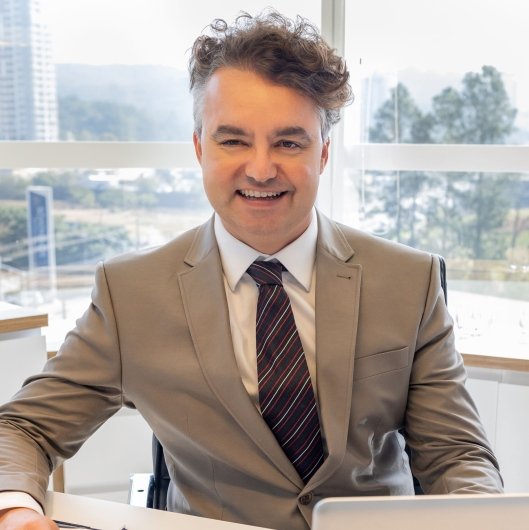 Dr. Daniel Blauth