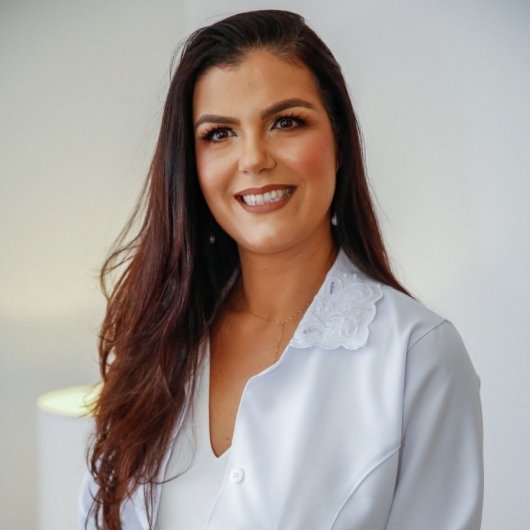 Dra. Andressa Vieira Caldellas