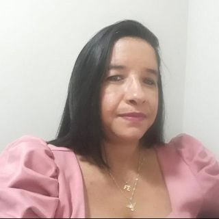 Isabel de Oliveira