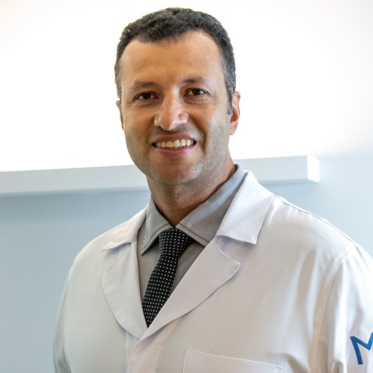 Dr. Marco Comper