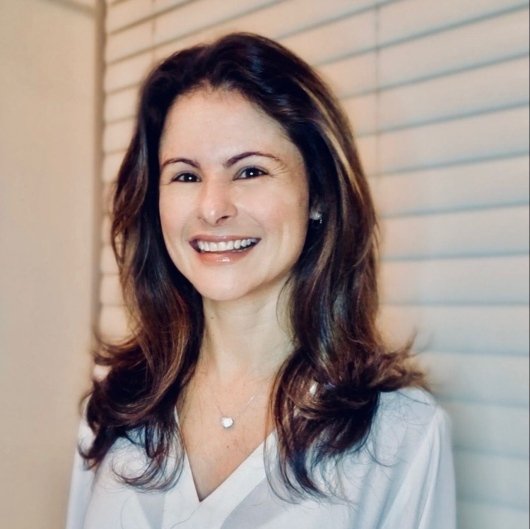 Daniele de Almeida Oliveira