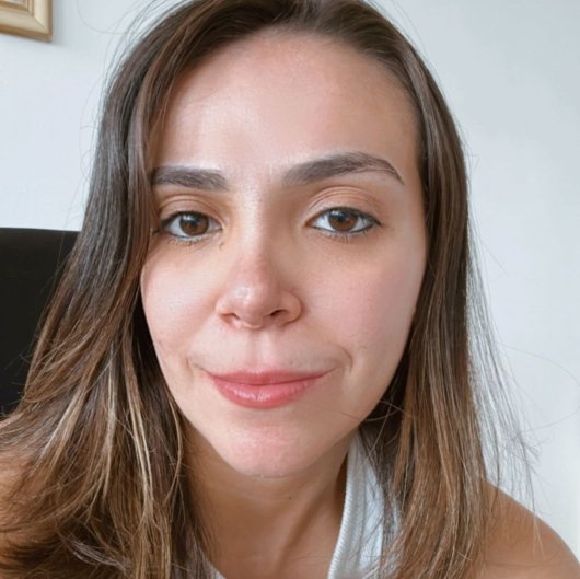 Lívia Telini dos Santos