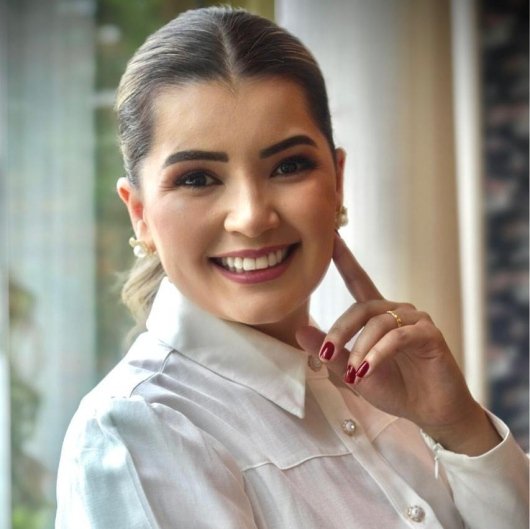 Dra. Safira Martha Azevedo de Castro
