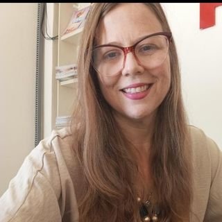 Dra. Mona Burak