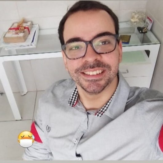 Dr. Lucas Pires Teixeira