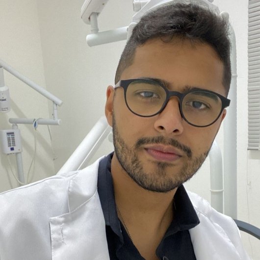Dr. Matheus Cunha Palouso