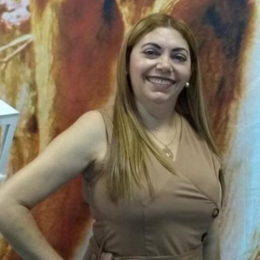 Elaine Oliveira