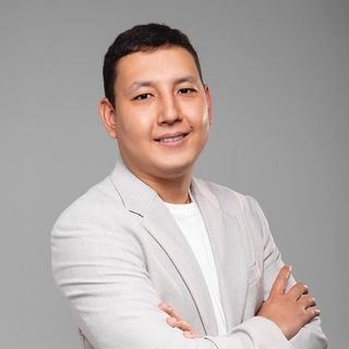 Dr. Mario Luiz Watanabe