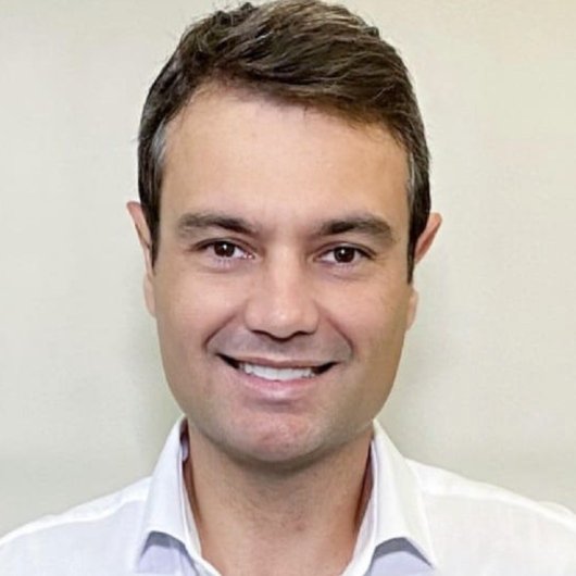 Dr. Irineu Caixeta