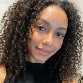 Andreia Assis