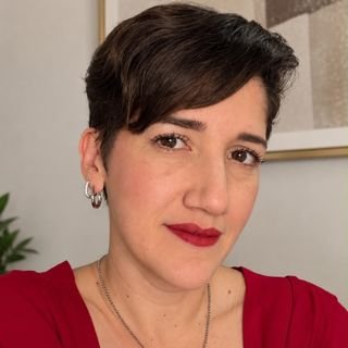 Dra. Rafaelly Caetano