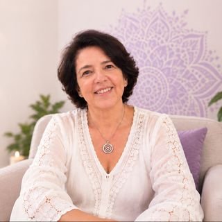 Dra. Monica Lima Martins
