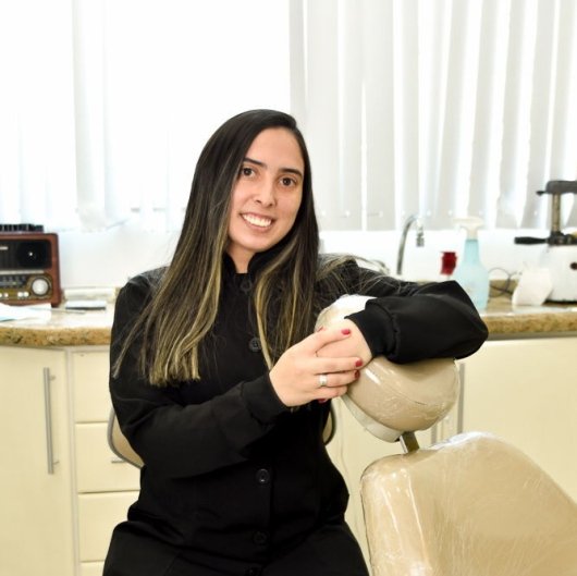 Dra. Karina Pettersem Teixeira Pinto