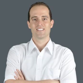 Dr. Célio Amaral Passos Júnior