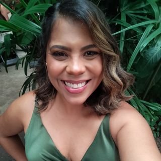 Dra. Esther Santana