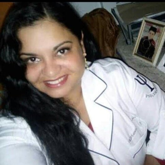 Dra. Adriana Mendes da silva