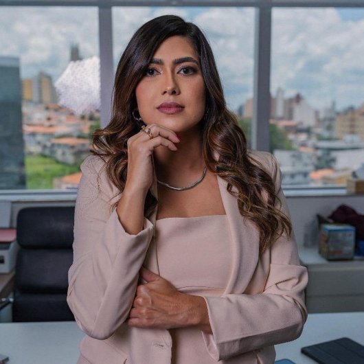 Dra. Débora Santos de Macedo