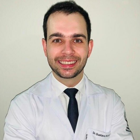 Dr. Gustavo Rosa de Almeida Lima