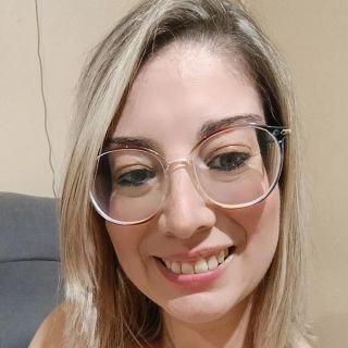 Luciane Soares Gonçalves Greco .