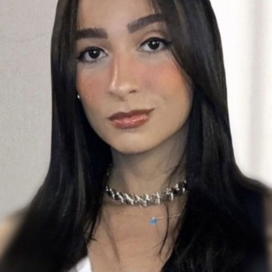 Luiza Correa Cunha