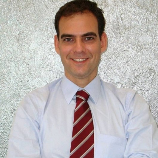 Dr. Marcus Bravo