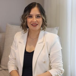 Dra. Maiara Correa