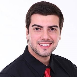Dr. Victor Farah Seberino