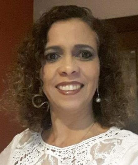 Prof. Andréa Maria Marques Saraiva