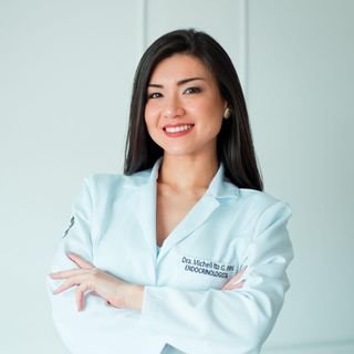 Dra. Micheli Ito Gimenes Pires