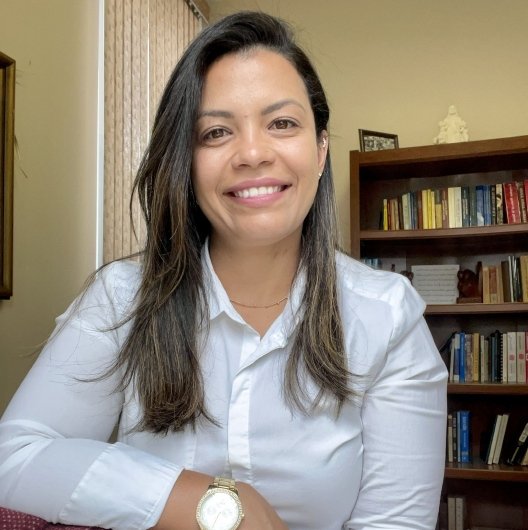 Dra. Patrícia Sena