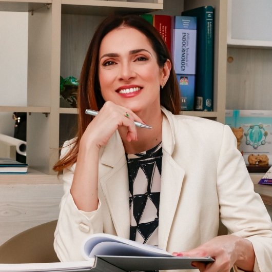 Dra. Andréa Novaes
