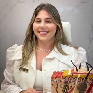 Dra. Letícia Azevedo Gazzi