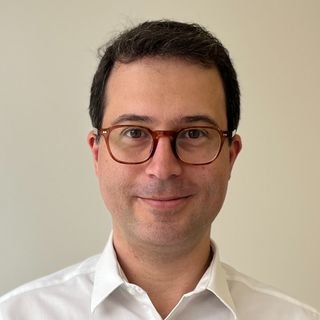 Dr. Tiago Lazzaretti Fernandes