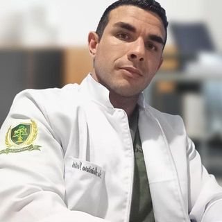 Dr. Alex Alcântara