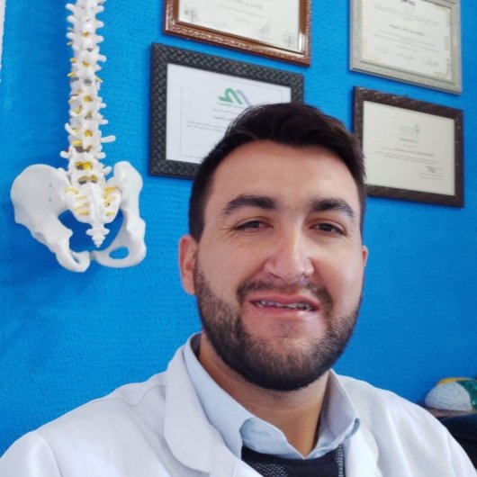 Dr. Claiton Silva Canani