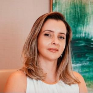 Dra. Fernanda Fernandes Sobral Munaldi