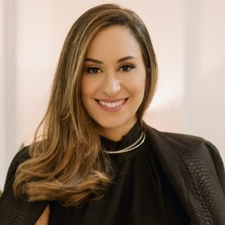 Camilla Elisia de Souza Maretti