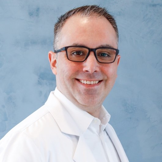 Dr. Carlos Arruda