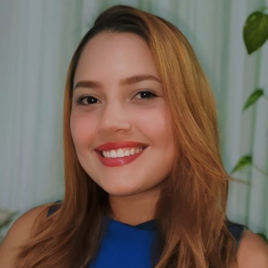 Dra. Thaís Mota