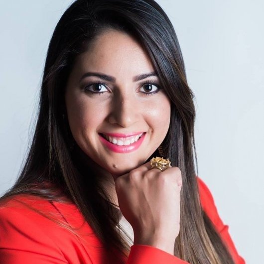 Elizabeth Cruz
